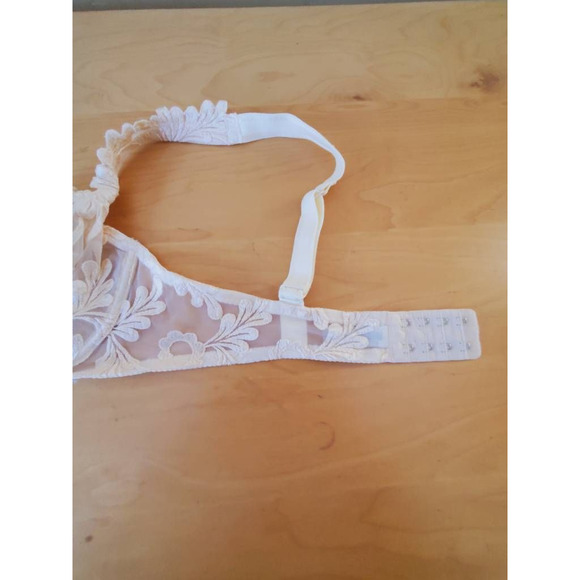 La Perla Ivory Lace Wire Free Balconette Bra Adjustable Strap Italy 34D - Picture 4 of 10